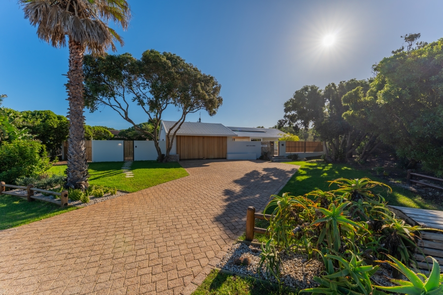 3 Bedroom Property for Sale in Cape St Francis Eastern Cape